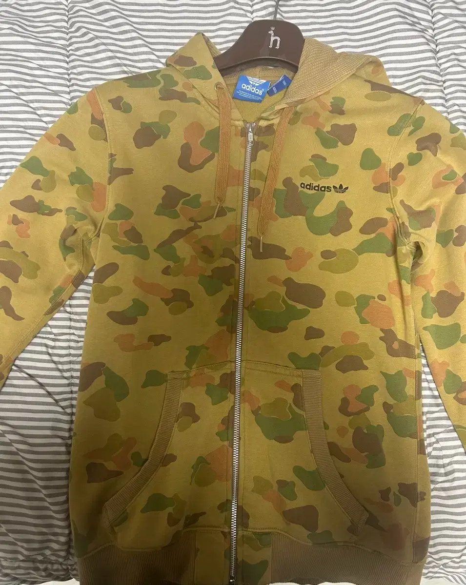thumbnail-0